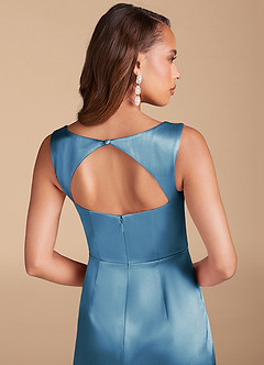 Azazie Flori Robes de demoiselle d'honneur Robe Fourreau en Satiné métallisé Fente Latérale Acier Bleuté image6