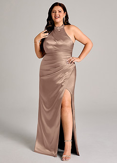 Azazie Jemma Abiti da Damigella Abito Tubino in Raso Metallizzato Plissettato Taupe image10