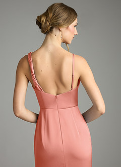 Azazie Samara Robes de demoiselle d'honneur Robe Sirène en Satin extensible Plissée Corail image6