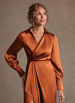 Azazie Jacinta Mère de la mariée Robes Robe Fourreau en Satin extensible Plissée Cannelle image5