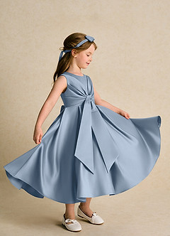 Azazie Lady vestidos de niña de las flores Vestido de Azul Polvoriento de Satin Mate de Corte En A con Plisado image4