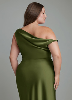 Azazie Emerson Robes de demoiselle d'honneur Robe Sirène en Satin extensible Épaules dénudées Olive image13