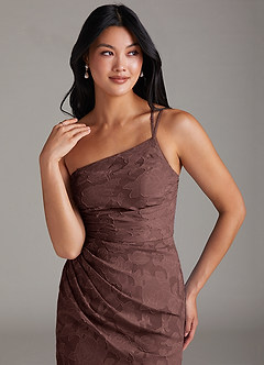 Azazie Eren Robes de demoiselle d'honneur Robe Fourreau en Blumen-Burnout Une épaule Expresso image5