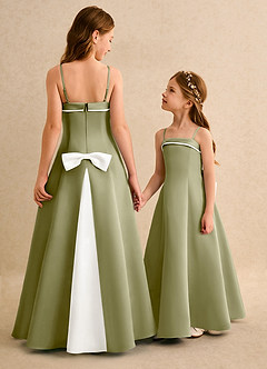 Azazie Izel Girls Formal Flower Girl Klänningar Klä A-Line i Matt satäng Plisserad image1
