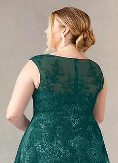 Azazie Flynn Mère de la mariée Robes Robe Trapèze en Tulle Col bateau dentelle Paon image11