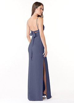 Azazie Mai Robes de demoiselle d'honneur Robe Fourreau en Mousseline de soie Plissée Bleu Orageux image4