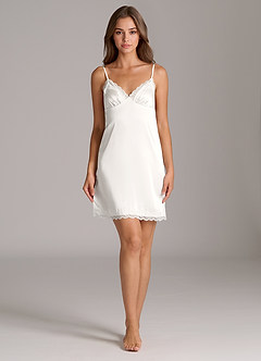 front Ensemble robe et nuisette en satin et dentelle