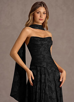 Gabriela Black Maxi Dress image6