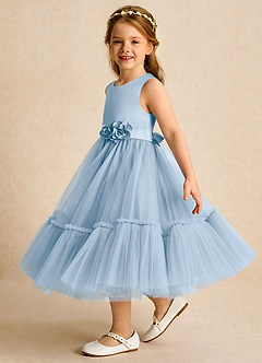 Azazie Miracle Blumenmädchenkleider A-Linie Schleifen Matte Satin Kleid Puderblau image3