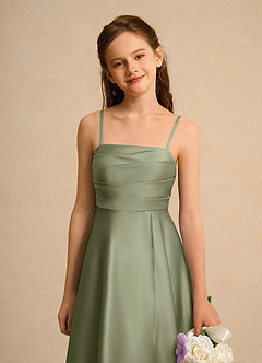 Azazie Pebbles Girls Formal Blumenmädchenkleider A-Linie Plissee Matte Satin Kleid Pistazie image3