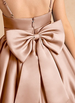 Azazie Davine vestidos de niña de las flores Vestido de Champán Rosado de Satin Mate de Corte En A con Tirante Espagueti image10