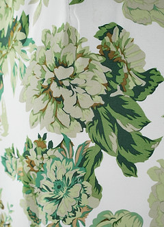 Robe Vert Longueur Midi à Imprimé Floral et Manches Bouffantes image8