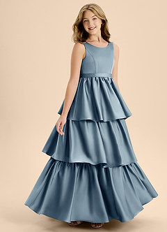 Azazie Meadowyn Junior Vestido de Azul Polvoriento de Satén Elástico de Corte En A con Lazo image3