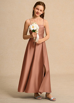 Azazie Pebbles Junior Formal Blumenmädchenkleider A-Linie Plissee Matte Satin Kleid Bronzer image7