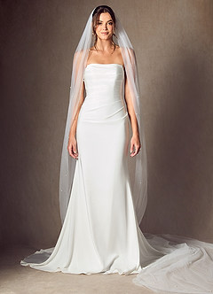 front Jenna Pearl Royal Cathedral Length Veil