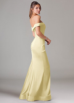 Azazie Everly Jurken voor bruidsmeisjes Converteerbaar Jurk van Stretch Satijn met Zeemeermin Off the Shoulder Citroensorbet image4