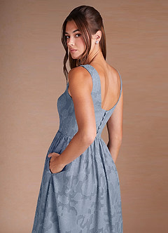 Vestido Azul Pálido Midi Juliette image2