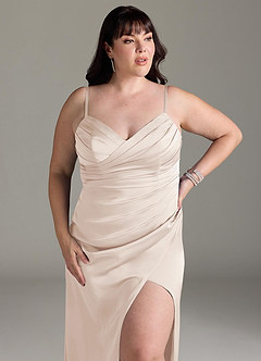 Azazie Yola Vestidos de damas de honor Vestido de Alabastro Blanco de Satén Elástico de Corte Recto Convertible con Cuello en V Plisado image14