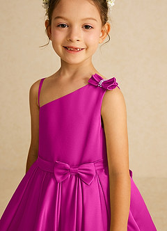 Azazie Lollipop Abiti da Ragazza di Fiori Abito A-Line in Raso Opaco Monospalla Fucsia image4