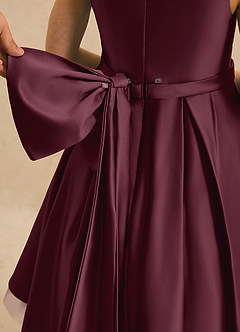 Azazie Josie Robe Demoiselle D'honneur Fillette Robe Trapèze en Mat Satiné Plissé Cabernet image6