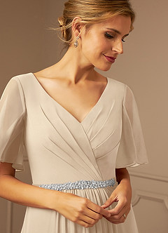 Azazie Tricia Kleider für die Brautmutter A-Linie V-Hals Gefaltet Chiffon Kleid Champagner image11