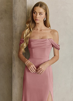 Azazie Saige Vestidos de damas de honor Vestido de Rosa Polvorienta de Satén Elástico de Corte Recto con Vestidos sin tirantes image2