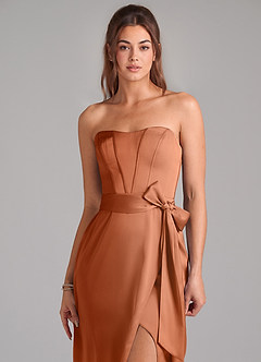 Azazie Jamie Robes de demoiselle d'honneur Robe Trapèze Convertible en Satin extensible Sans bretelle Cuivre image6