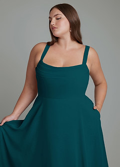 Azazie Shaude Vestidos de damas de honor Vestido Pino de Gasa de Línea A con Plisado image11