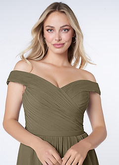 Azazie Audrianna Vestidos de damas de honor Vestido de Verde Sauce de Gasa de Corte en A Convertible con Hombros descubiertos image5