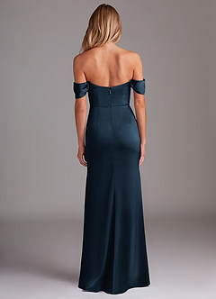 Azazie Saige Vestidos de damas de honor Vestido Azul Marino Oscuro de Satén Elástico de Corte Recto con Hombros descubiertos image10