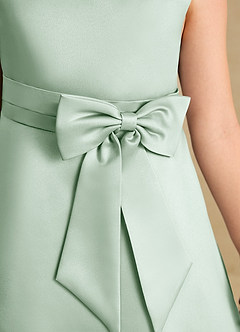 Azazie Eve Robe Demoiselle D'honneur Fillette Robe Trapèze en Mat Satiné Plissée Agave image6
