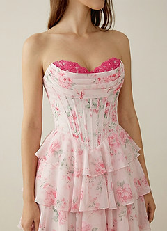 Samara Ljusrosa Volangklänning med A-linjeform image5