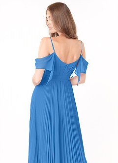 Azazie Lyney Robes de demoiselle d'honneur Robe Trapèze en Mousseline de soie Épaule décolletée Geai Bleu image5