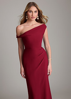 Azazie Emerson Robes de demoiselle d'honneur Robe Fourreau en Mousseline de soie Épaule décolletée Bourgogne image2