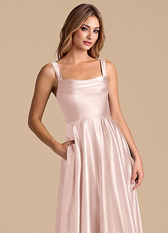 Azazie Shaude 신부 들러리 드레스 A라인 주름진 메탈릭 새틴 바닥 길이 드레스 image2