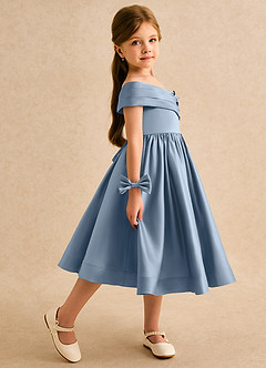 Azazie Deedee Flower Girl Klänningar Klä Balklänning i Matt satäng Av axeln image7