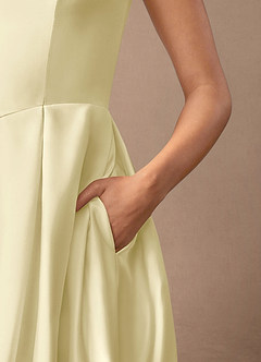 Azazie Fulton Mère de la mariée Robes Robe Trapèze en Satin extensible Plissée Sorbet Citron image7