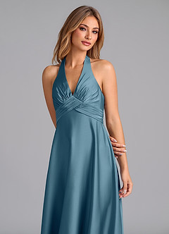 Azazie Tessie Vestidos de damas de honor Vestido de Bermudas de Satén Elástico de Corte en A con Plisado image3