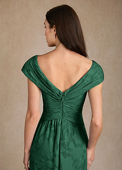 Azazie Myrtle Mère de la mariée Robes Robe Trapèze en Blumen-Burnout Plissée Vert Foncé image6