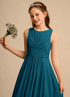 Azazie Ducky Girls Formal Blumenmädchenkleider A-Linie Plissee Chiffon Kleid Tintenblau image3