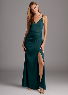 Azazie Shania Vestidos de damas de honor Vestido de Pino de Satén Elástico de Corte Recto con Cuello en V Plisado image1
