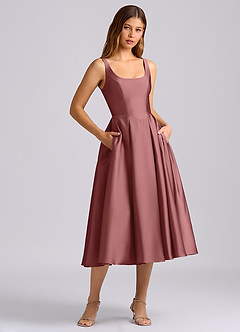 Azazie Amalie 신부 들러리 드레스 A라인 주름진 스트레치 새틴 티 길이 드레스 image3