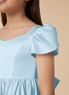 Azazie Juno Blumenmädchenkleider A-Linie Herzausschnitt Matte Satin Kleid Himmelblau image3