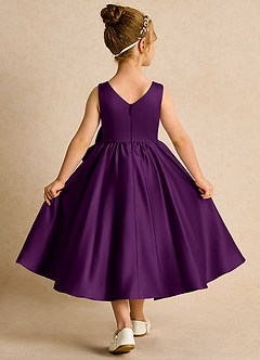 Azazie Hermia Robe Demoiselle D'honneur Fillette Robe Trapèze en Mat Satiné Sans manches Grain De Raisin image2