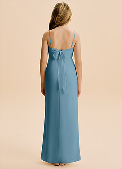 Azazie Mai Junior Vestido de Bermudas de Gasa de Corte Recto con Plisado image2