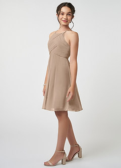 Azazie Ginny Junior Abito A-Line in Chiffon Plissettato Taupe image3