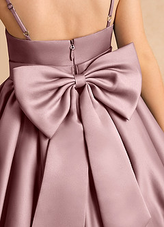 Azazie Davine Robe Demoiselle D'honneur Fillette Robe Trapèze en Mat Satiné Bretelle Spaghetti Rose Poussiéreuse image10