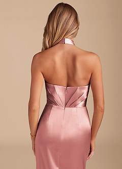 Azazie Zaya Robes de demoiselle d'honneur Robe Fourreau en Satiné métallisé Plissée Rose Poussiéreuse image2
