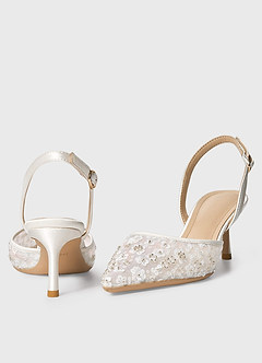 front Hand-Beaded 3D Flowers Bridal Shoes