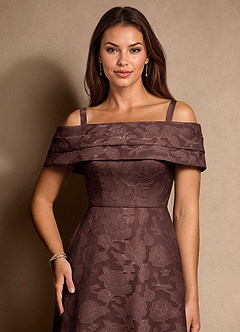 Azazie New Britain Abiti per la Madre della Sposa Abito A-Line in Burnout Floreale Plissettato Espresso image6